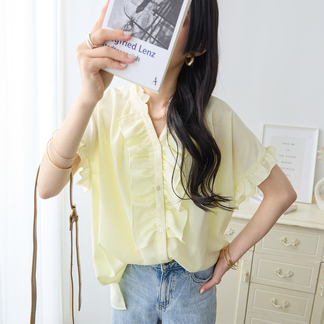 <span>【クーポンで3999円！】</span>【シャツ/ブラウス】『大人フリルブラウス』 フリル使いサマーブラウス