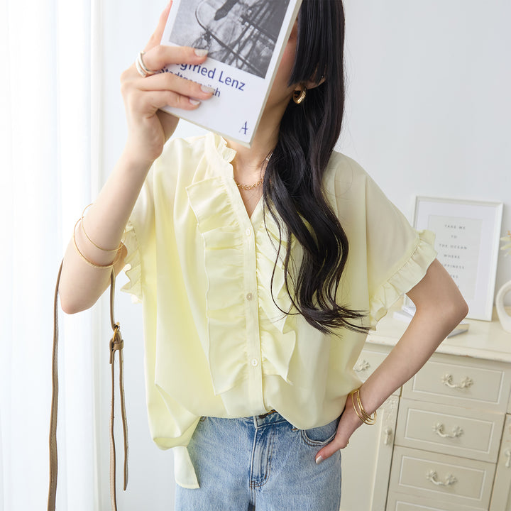 <span>【クーポンで3999円！】</span>【シャツ/ブラウス】『大人フリルブラウス』 フリル使いサマーブラウス