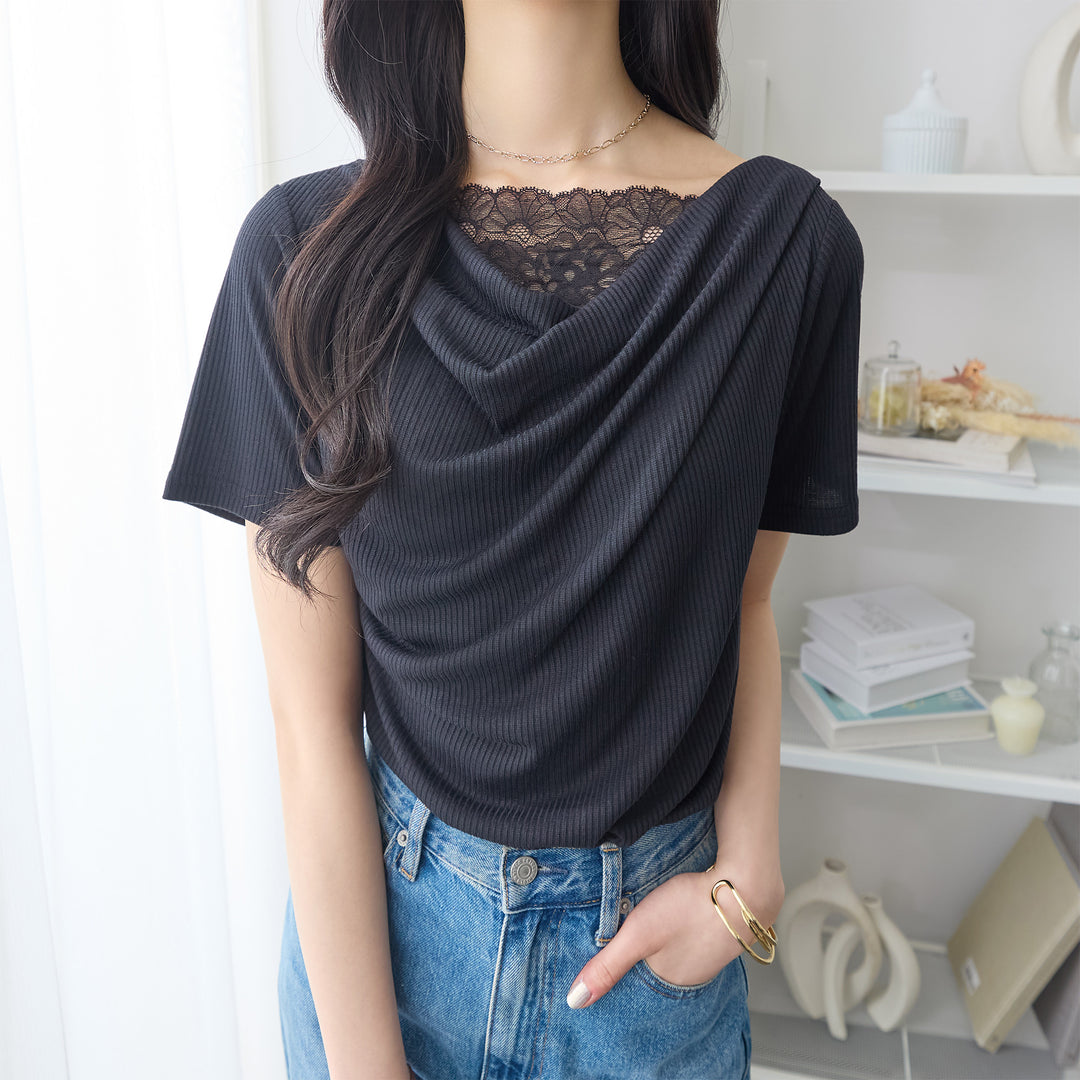 <span>【クーポンで2999円！】</span>【Tシャツ/カットソー】『着映えるレース×ドレープ』 レース使いドレープトップス