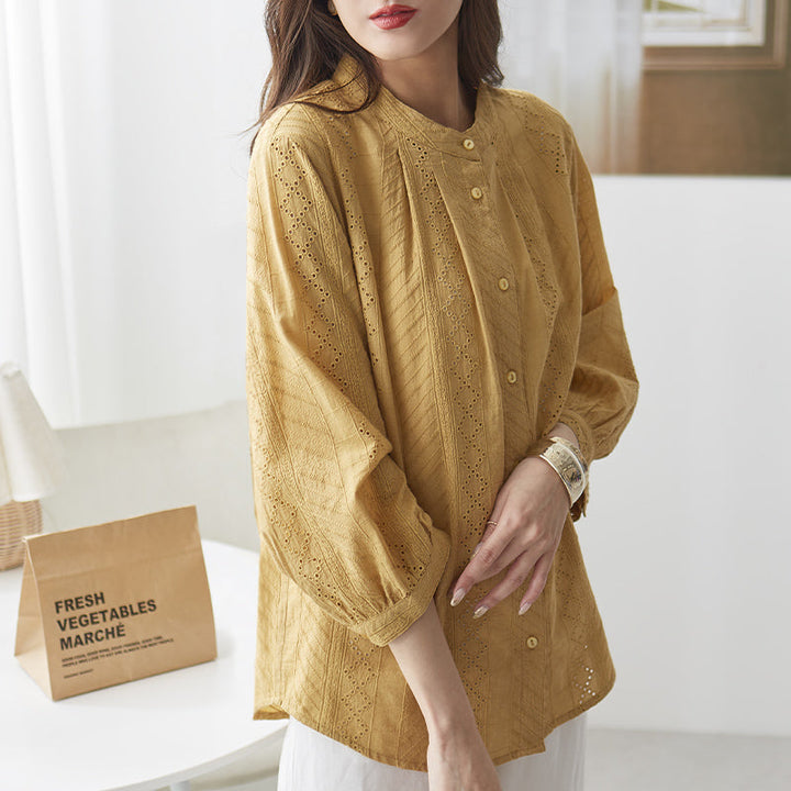 <span>【クーポンで3299円！】</span>【シャツ/ブラウス】『レーシー刺繍で気分あがる』ストライプ刺しゅうブラウス