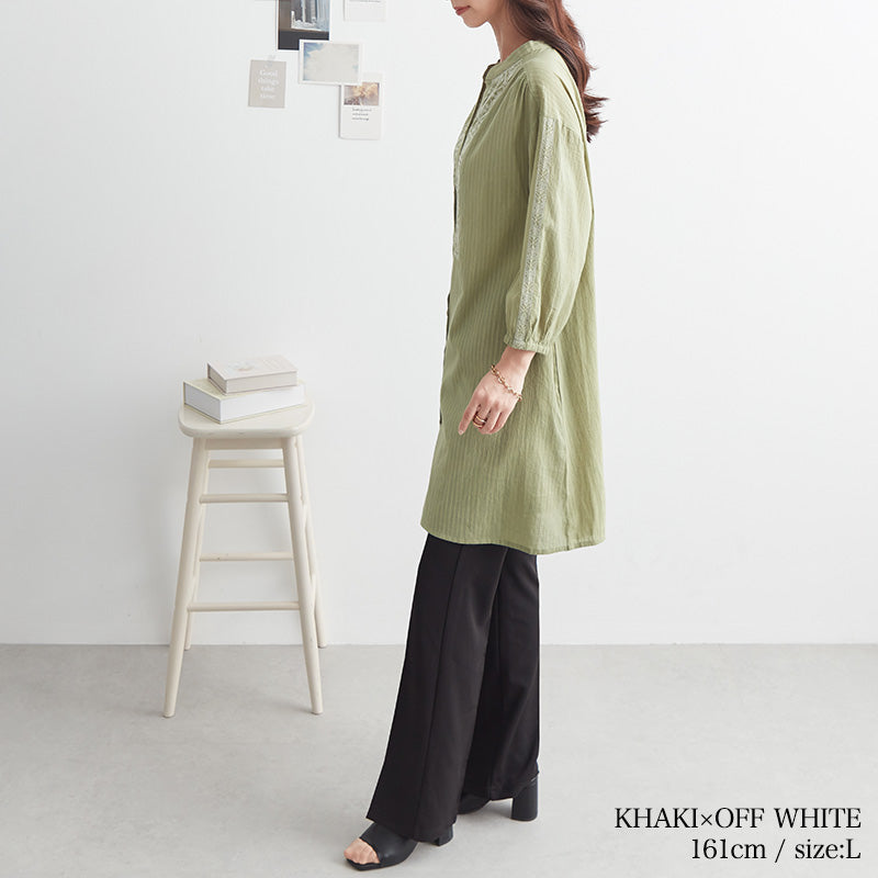 <span>【クーポンで3999円！】</span>【シャツ/ブラウス】『夏映え刺繍』シャドーストライプ刺しゅうチュニック