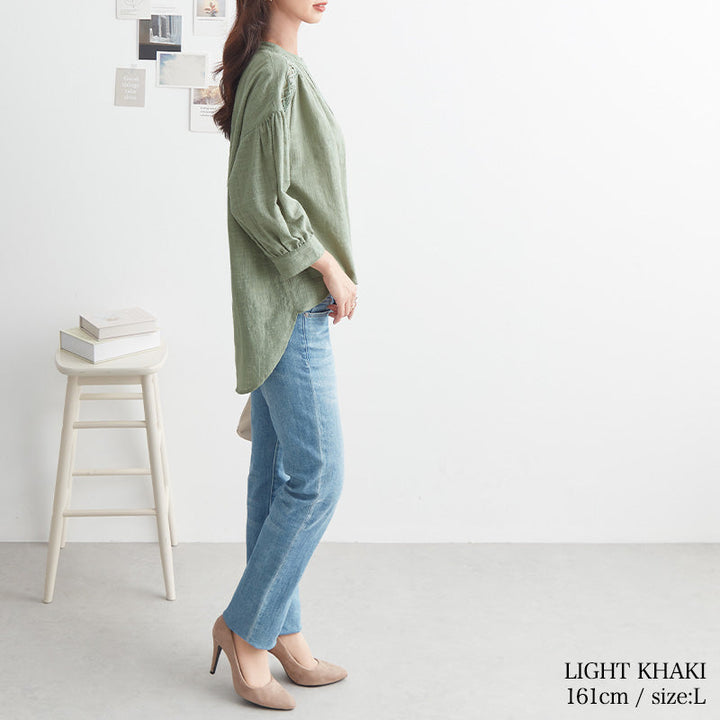 <span>【クーポンで3999円！】</span>【シャツ/ブラウス】『顔映えブラウス』刺しゅう使いスキッパー