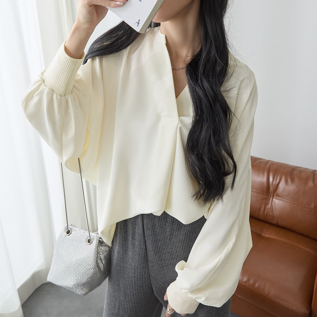 <span>【クーポンで3,999円！】</span>【シャツ/ブラウス】 『活躍”ゆる”ブラウス』袖リブスキッパーブラウス